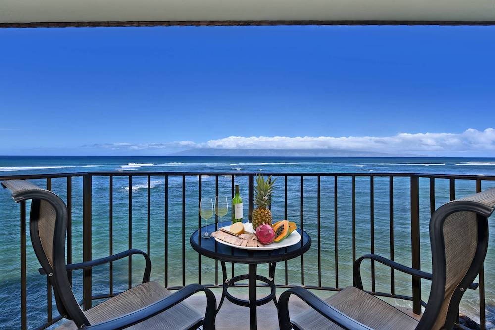 spend valentine's day in Maui at Maui Condo